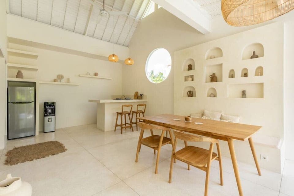 Enjoy your meals in our cute 4 seater dining table