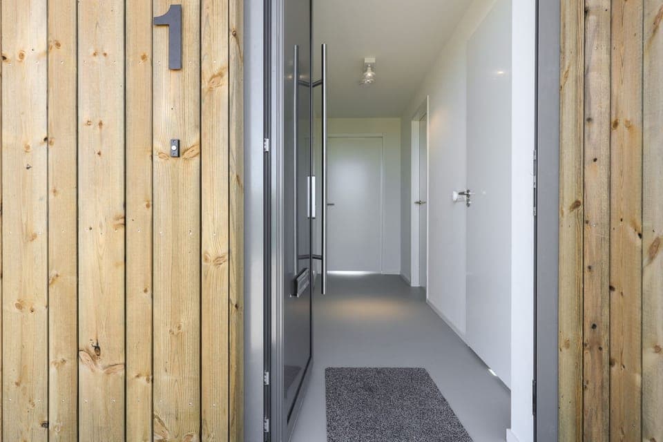 Entrance / Reception