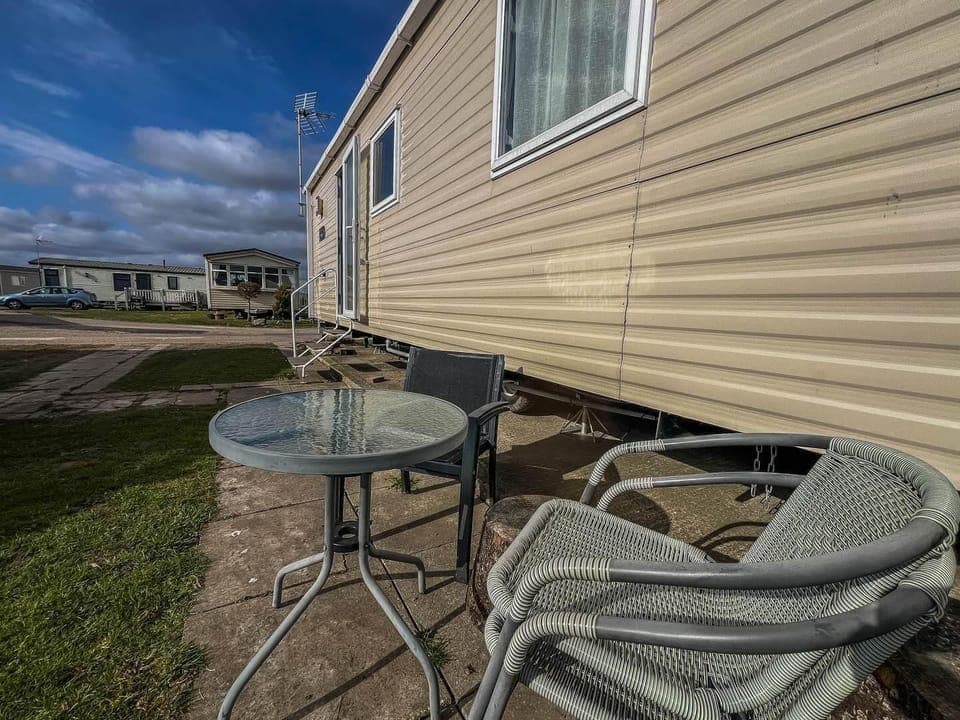 Your holiday home serves as the perfect base for unforgettable outdoor adventures, positioning you right in the heart of the action.