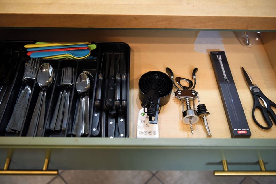 Kitchenware available