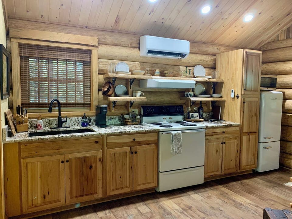 Fully equipped kitchen