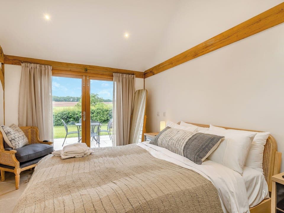 Double bedroom | Loxford Lodge - Loxley Park Lodges, Uttoxeter