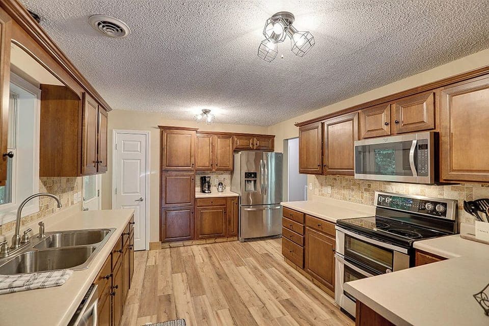 15800pu3EYe7dm-20220715153434