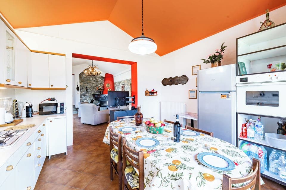 Kitchen and dining area