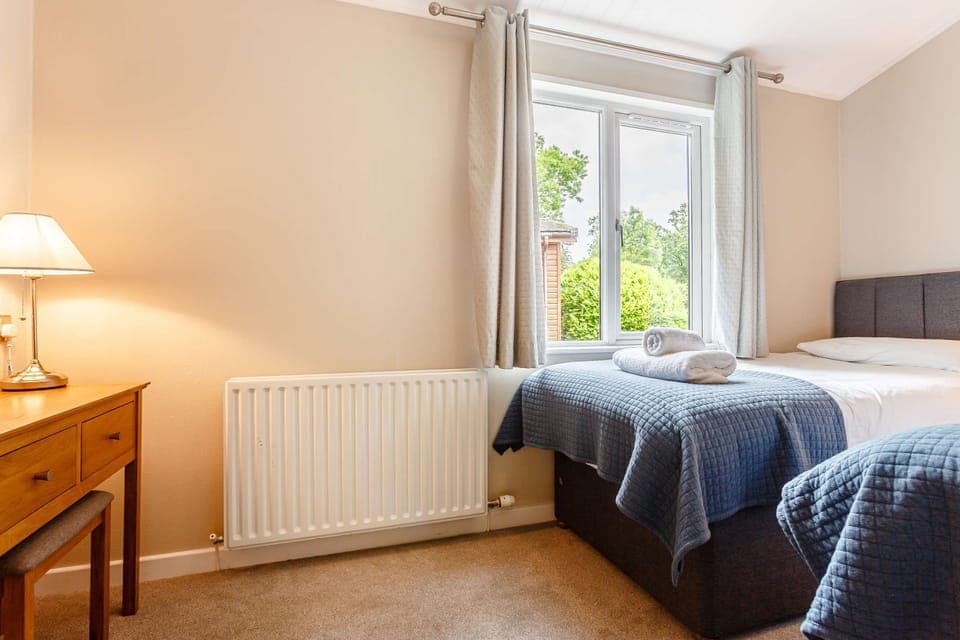 Norton Lodge Twin Bedroom