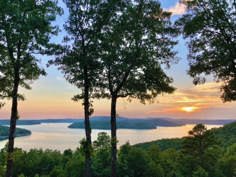 Many places to see the sunset