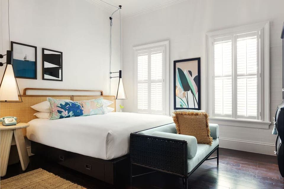 Unit with King bed. Exact unit will be assigned upon arrival. Views, colors, and decor may vary.