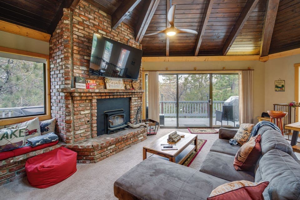 Big Bear Vacation Rental | 3BR | 2BA | Stairs Required | 1,478 Sq Ft