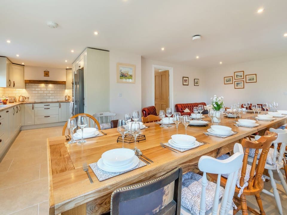 Dining Area | Llwyncelyn Farmhouse, Clynderwen