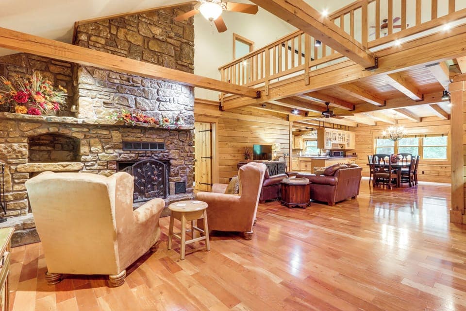 Living Room | Electric Heating | Smart TV | Free WiFi | 1st Floor