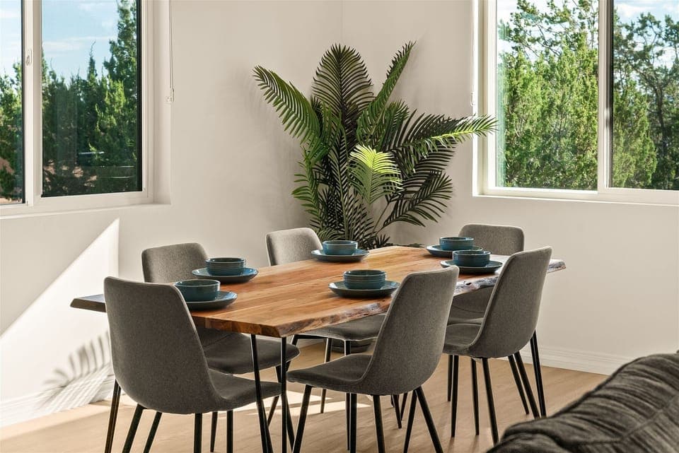 6-seater dining table