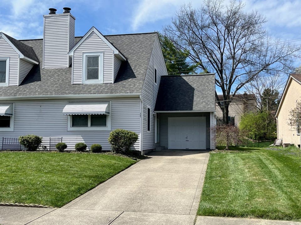 Quiet neighborhood; private driveway