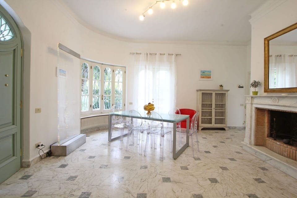 Dining Room, Living Room