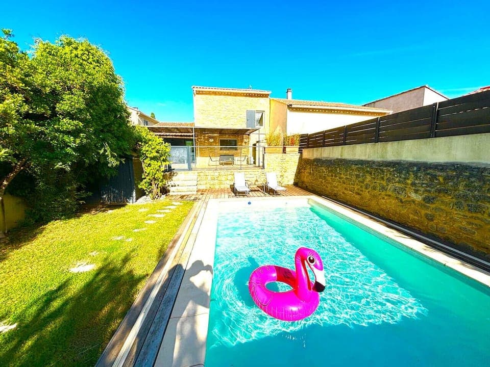 villa avec piscine