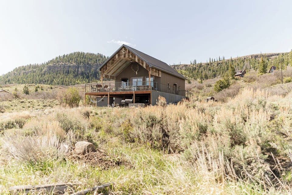 welcome to the cabin on Blue Mesa!