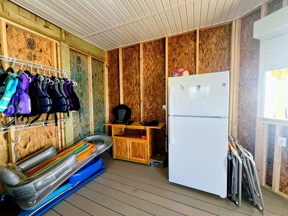 Plenty of Life Jackets, Noodles, Floats, and a Floating Mat.