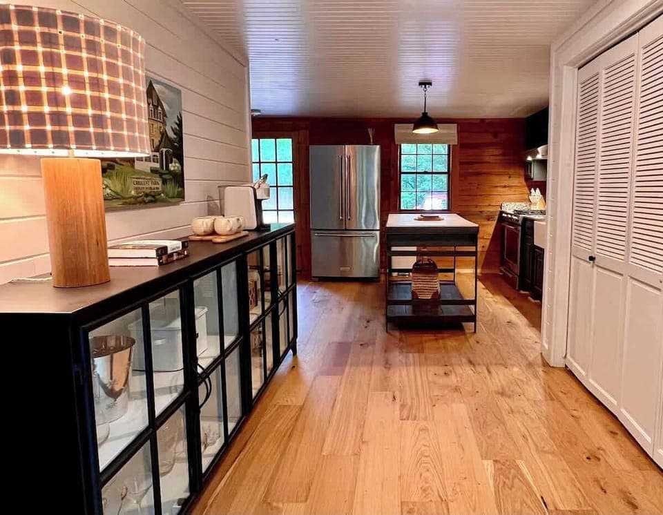 Glass Cabin: Coffee bar and kitchen (washer and dryer are in the closet to the right. Pantry is also in a separate closet to the right).