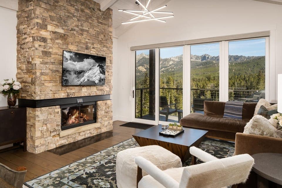 Fireplace, Indoors, Furniture, Living Room, Coffee Table