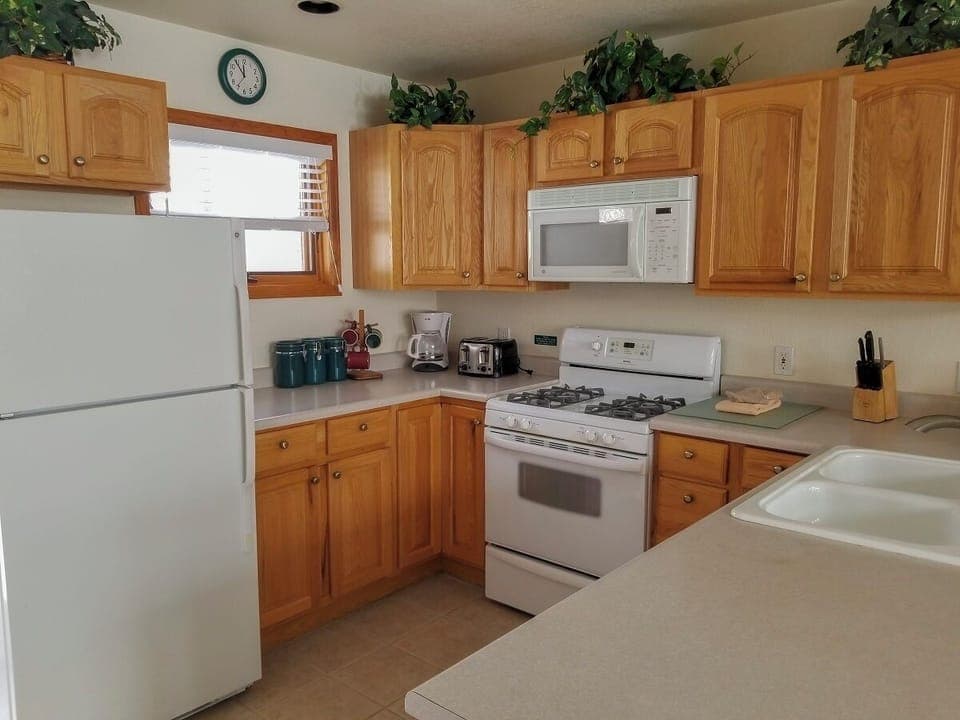 Condo C03-Kitchen