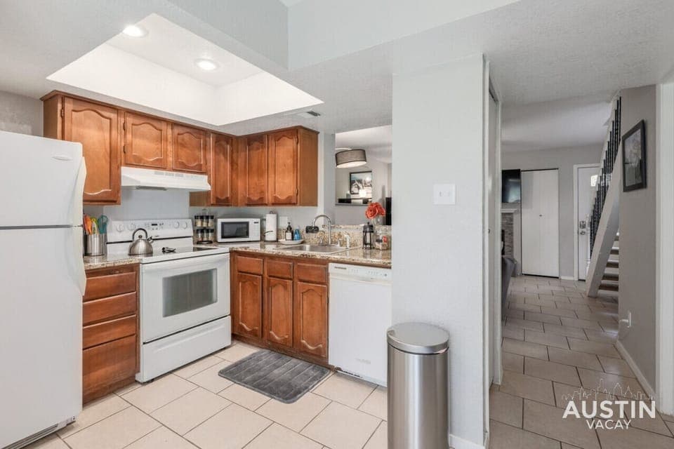 Fully equipped kitchen with all the essentials plus dishwasher