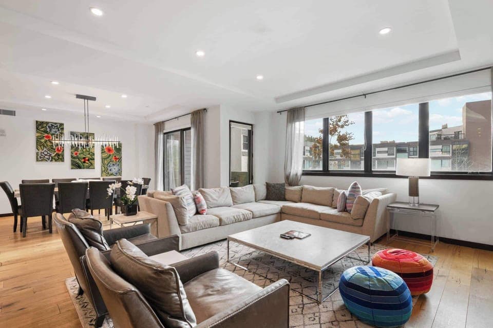 lion-w303-5272_53328004205_o