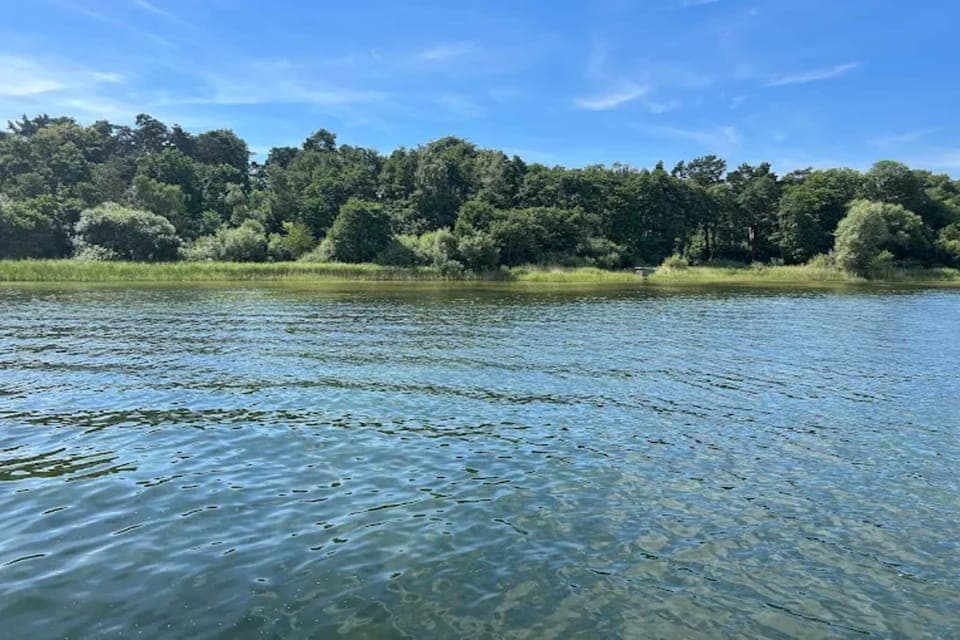 Surroundings [summer] (1-5 km)