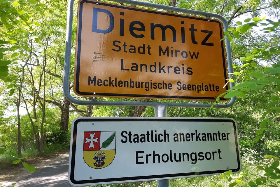 Immediate Surroundings [summer] (<1 km)