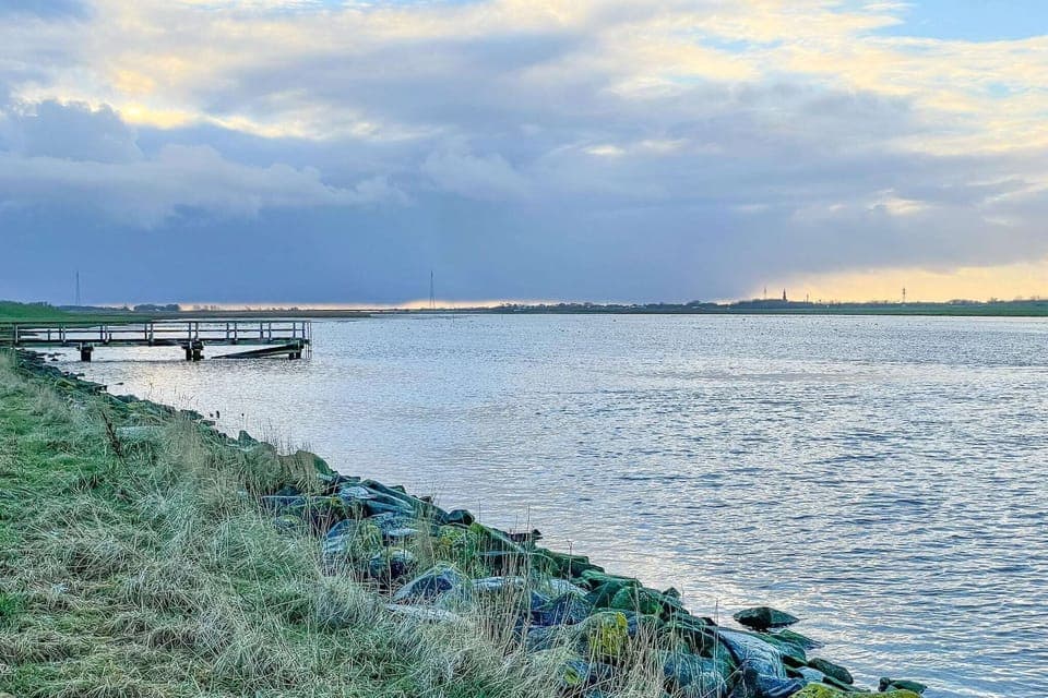 Surroundings [summer] (1-5 km)