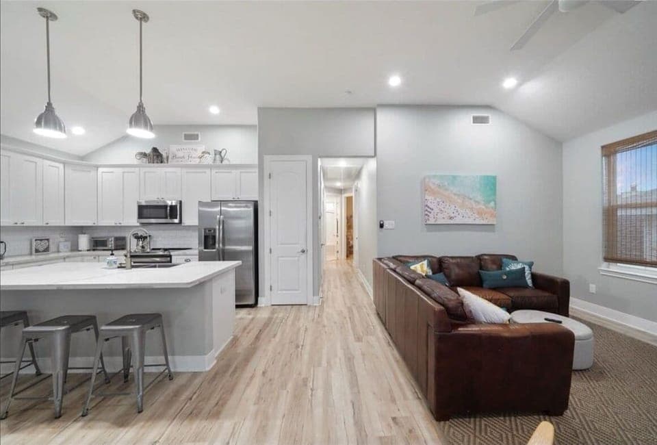 When you first walk in