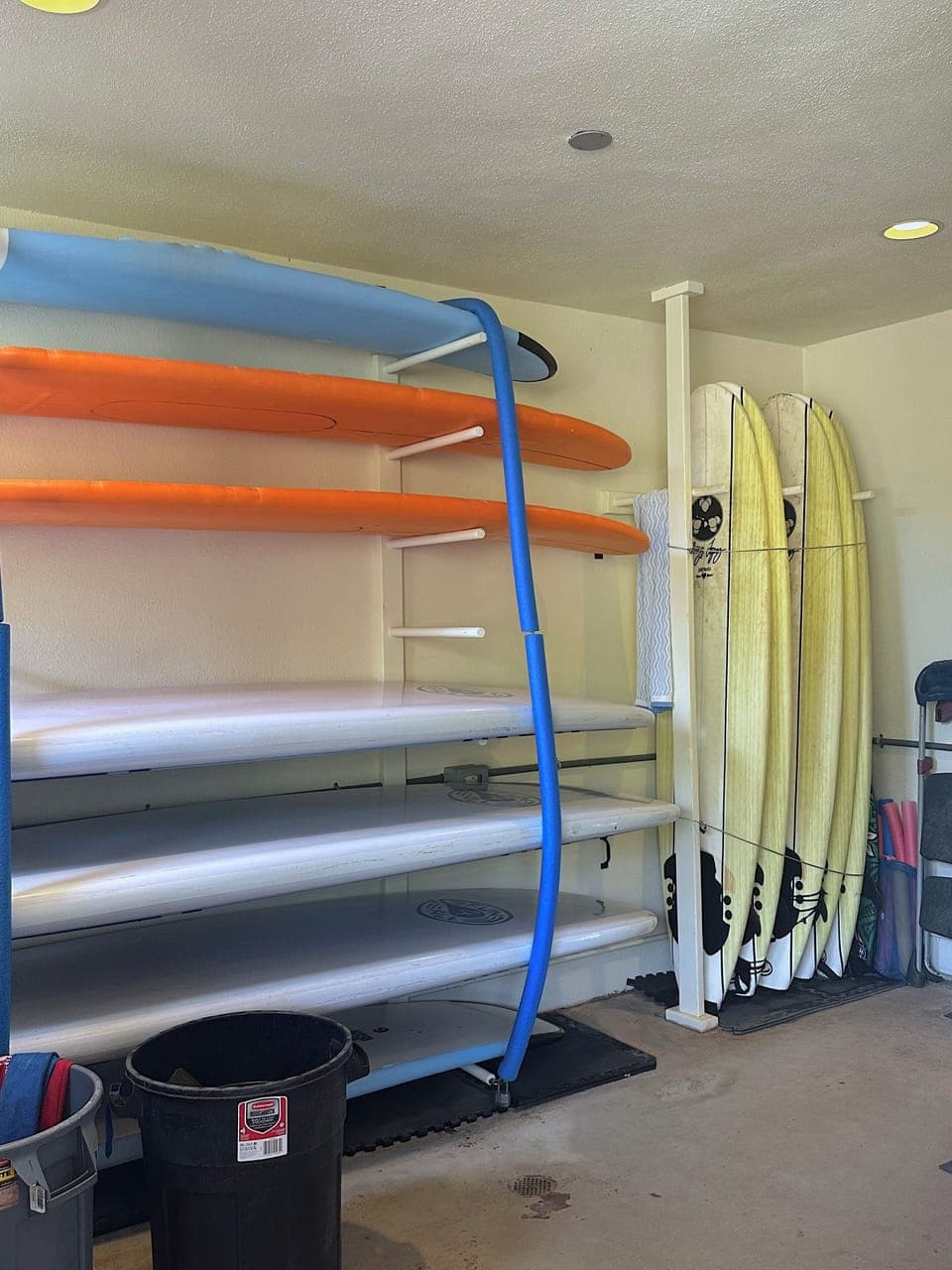 Rental Shop on property