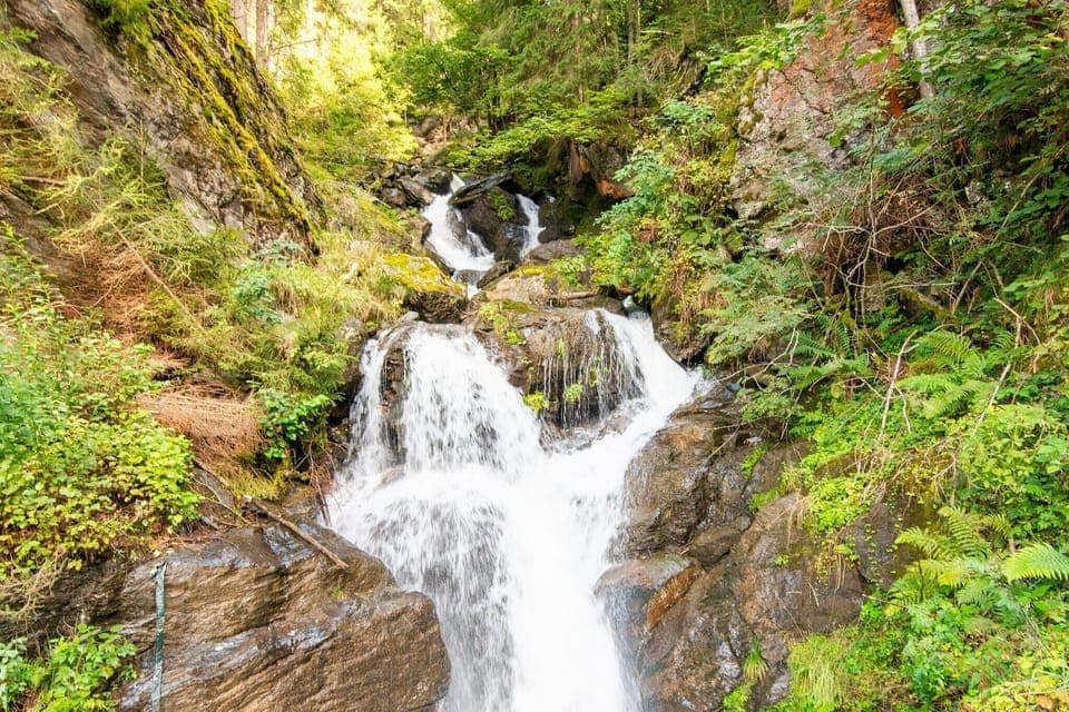 Surroundings [summer] (1-5 km)