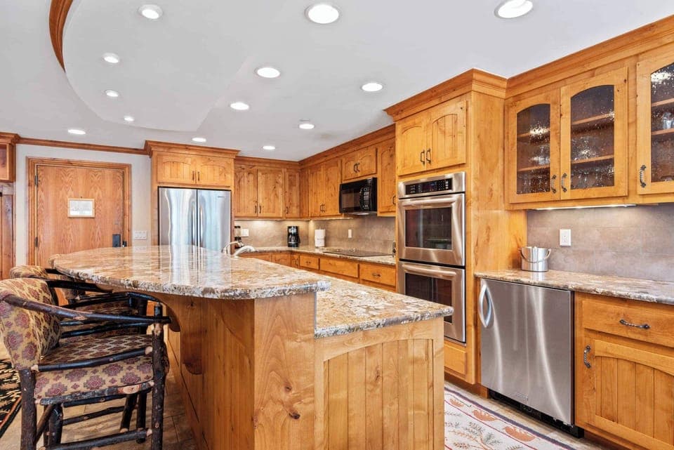 charter-6350-4323_51151830220_o