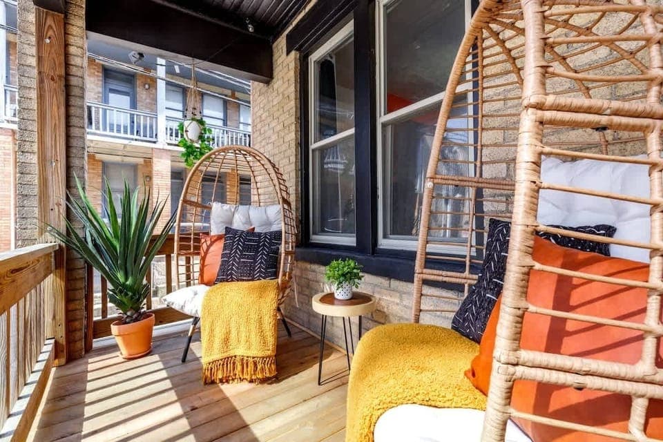 Balcony Perfection: Delight in the comfort of our balcony, designed for relaxation and enjoyment. The scenic views and inviting atmosphere make it a highlight of your stay. Perfect for both morning coffee and evening cocktails