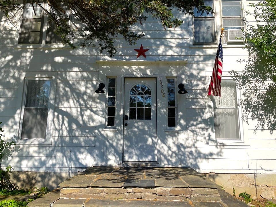6208 State Route 414, Hector