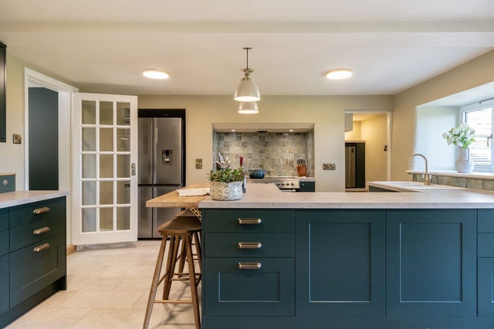 Old Rectory Kitchen - StayCotswold