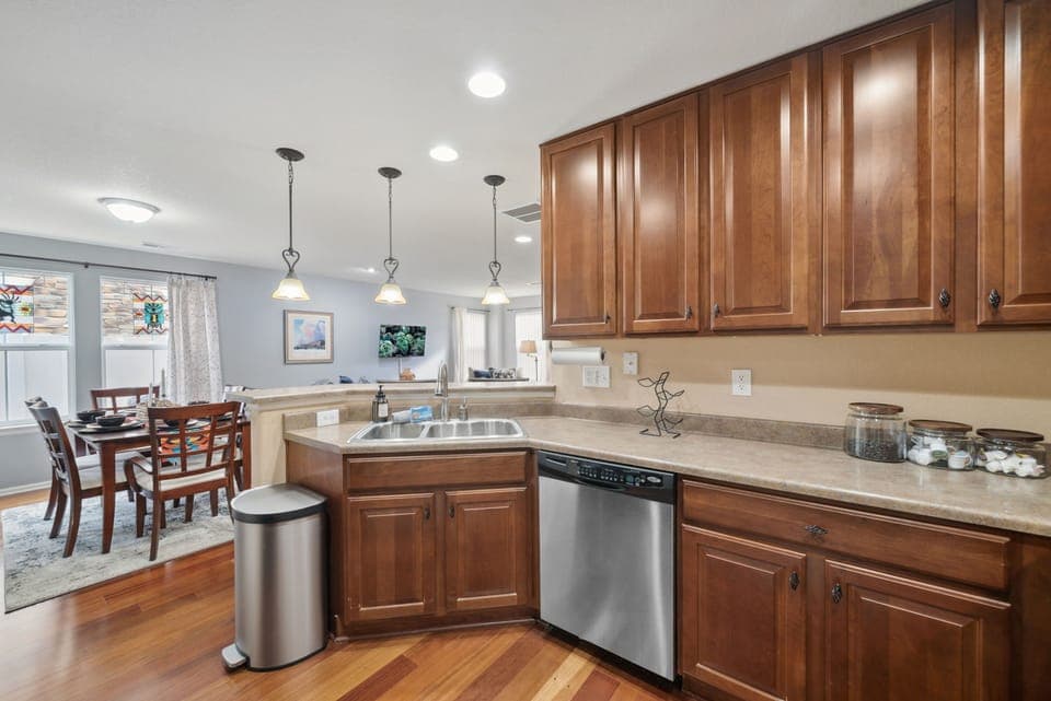 Kitchen 2
