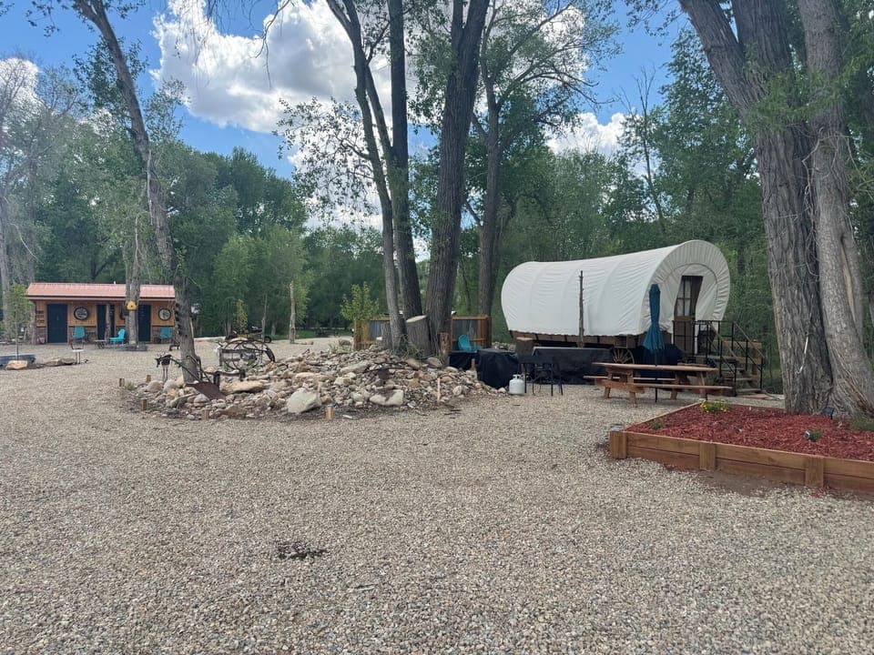 Tumbling Ts Glamping 