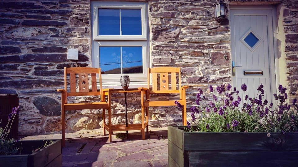 Terrace to front of Coblynau Cottage