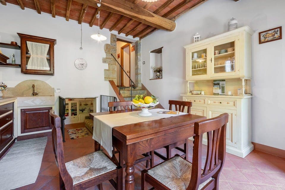 Autumn, Dining Room, Spring, Summer