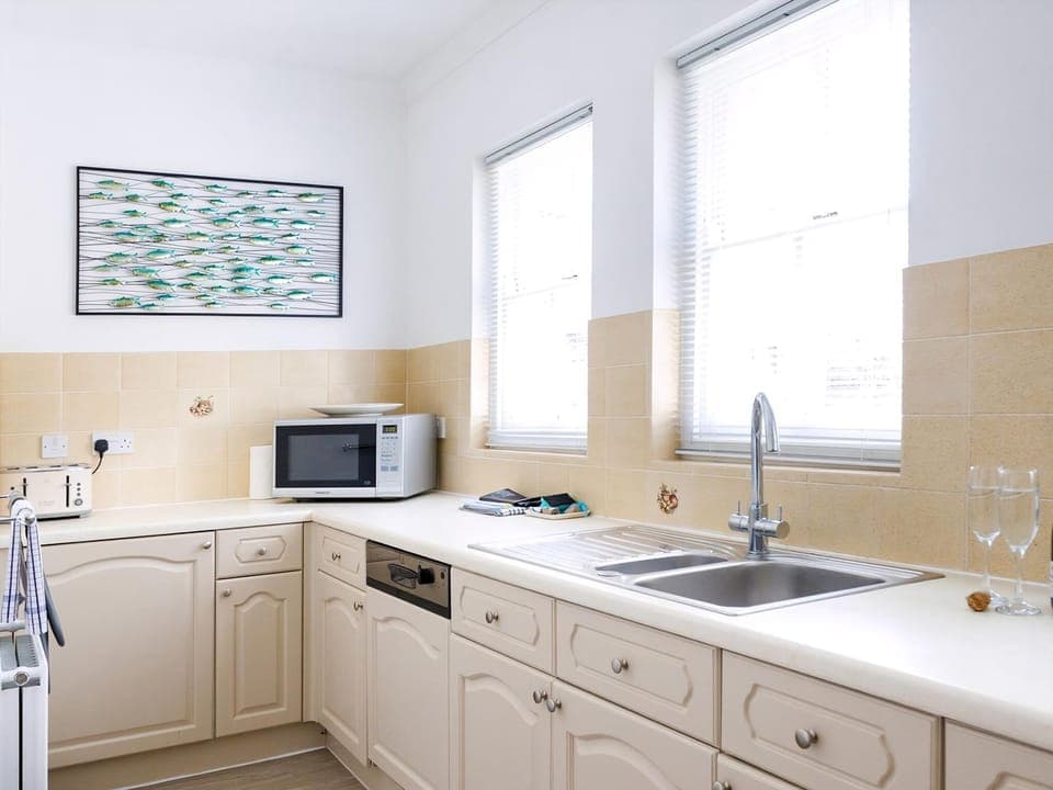 Kitchen | Honeysuckle Cottage, Padstow