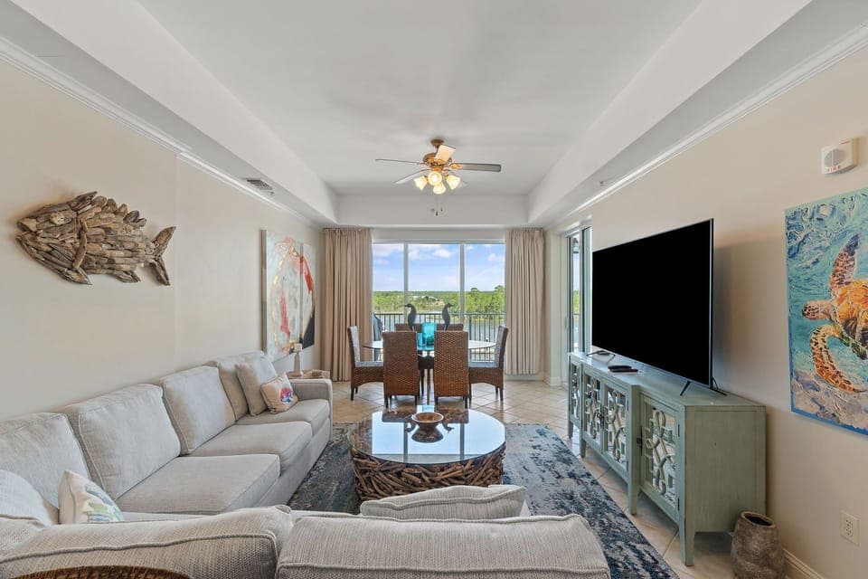 Welcome to The Wharf 403