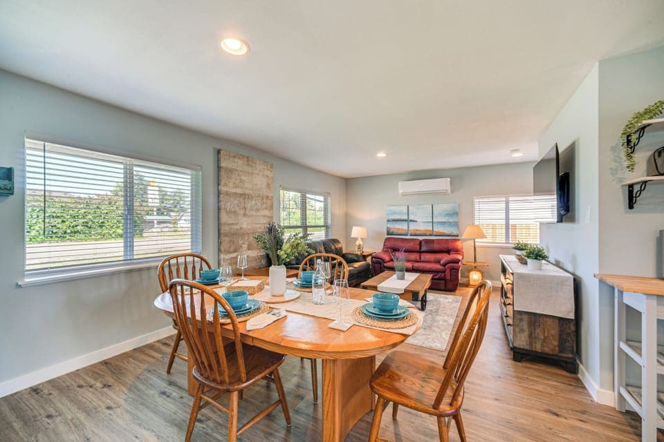 Moclips Vacation Rental | 2BR | 2BA | 900 Sq Ft | 3 Steps Required