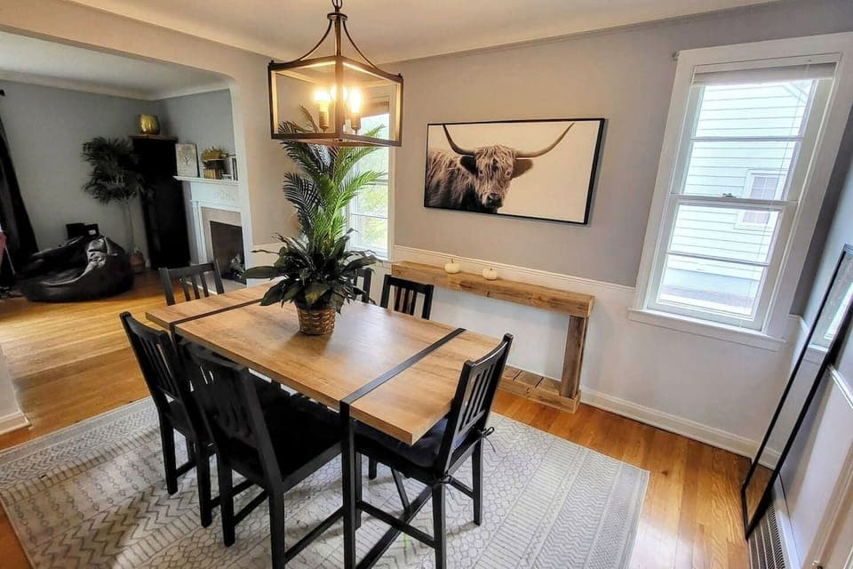 Enjoy a meal at home