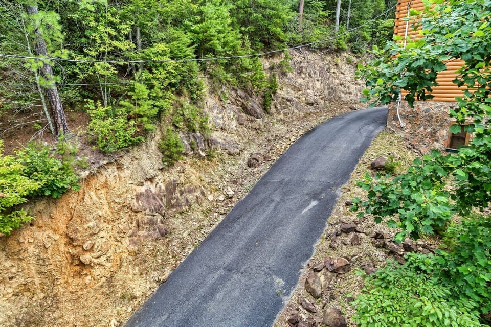 Roads to the cabin and the driveway can be little steep. Drive carefully.