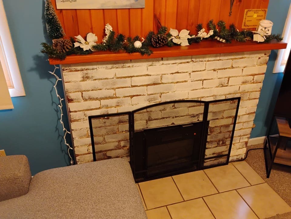 Relax by the electric fireplace and read a good book!