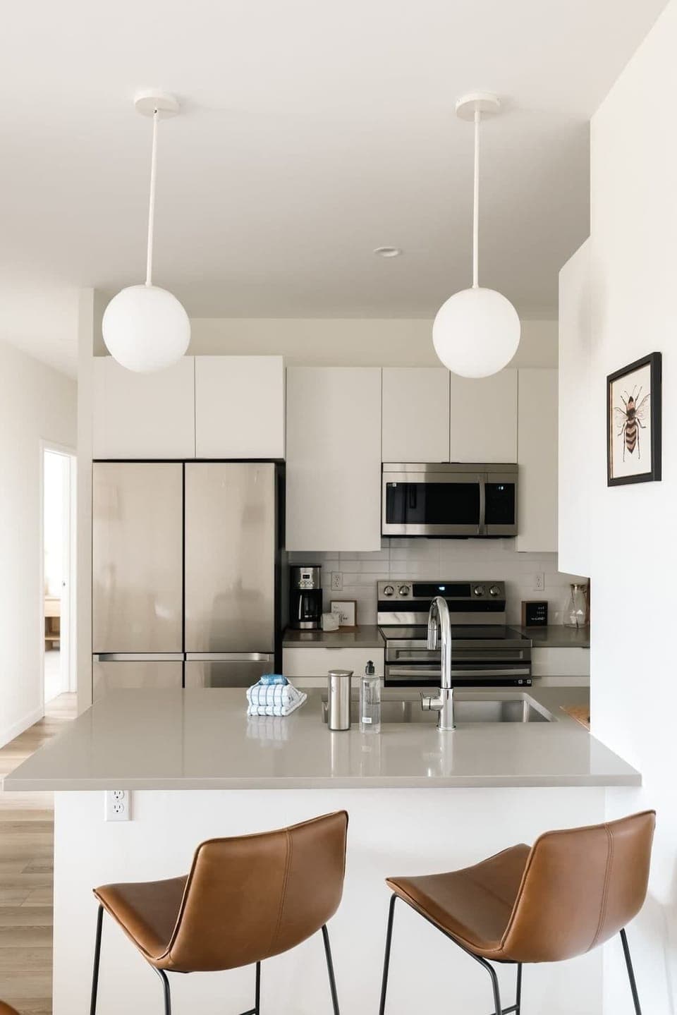 Kitchen with counter seating