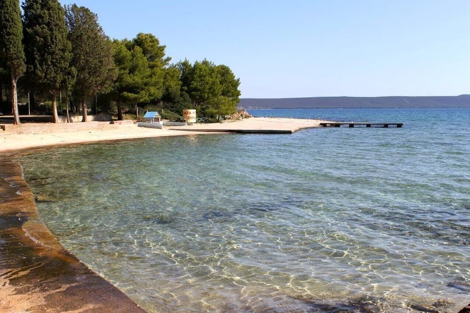 Nearby beaches