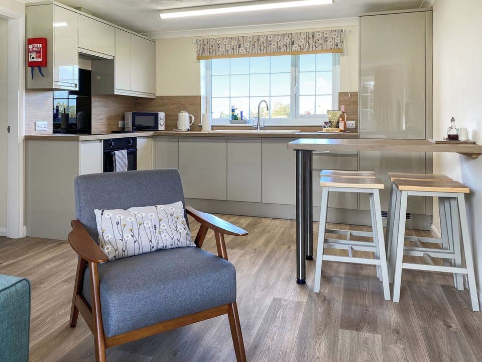 Kitchen area | Ivy - The Hollies Country Cottages, Burgh Le Marsh