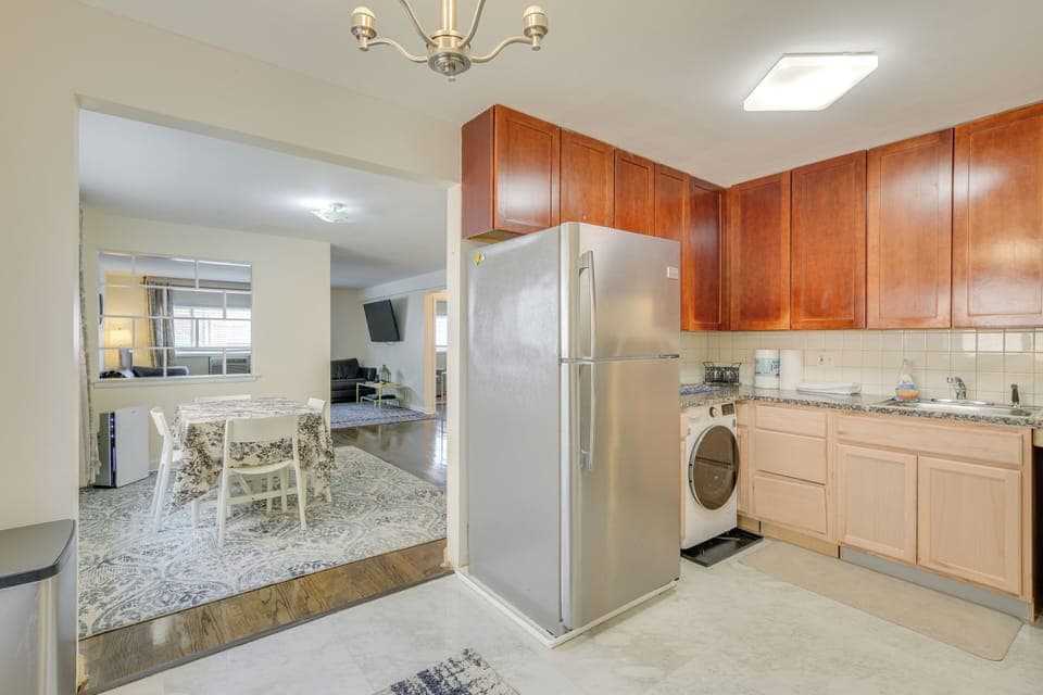 Kitchen | Trash Bags/Paper Towels