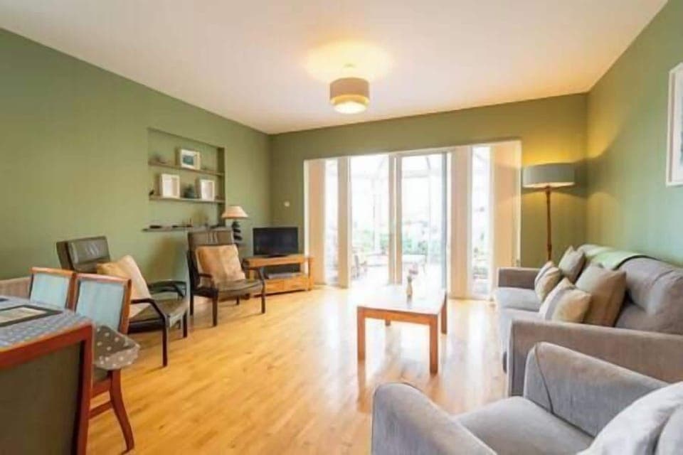 1ca00365 185d 4bf0 927f b8bfa63b4c1f